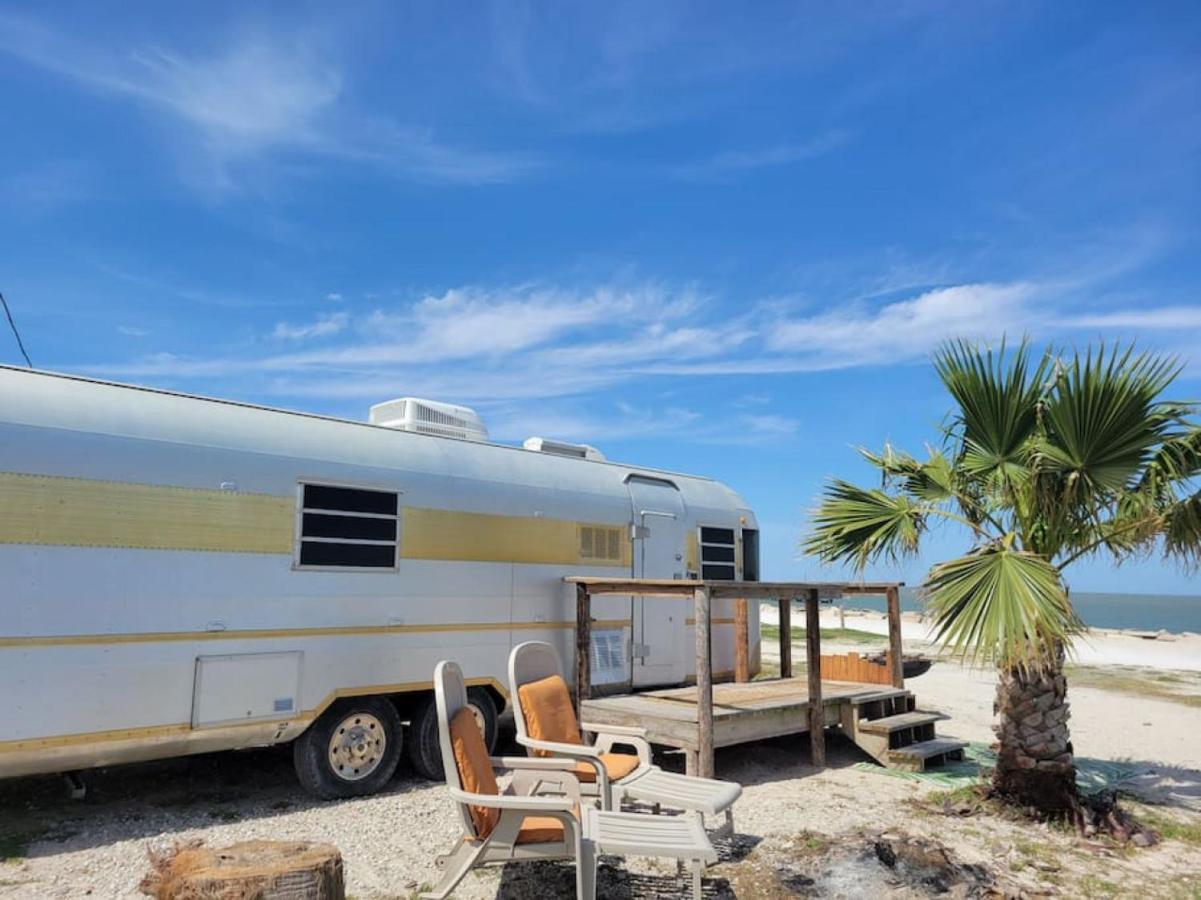 Maggie At The Beach - 1973 Vintage Rv بورت لافاكا المظهر الخارجي الصورة